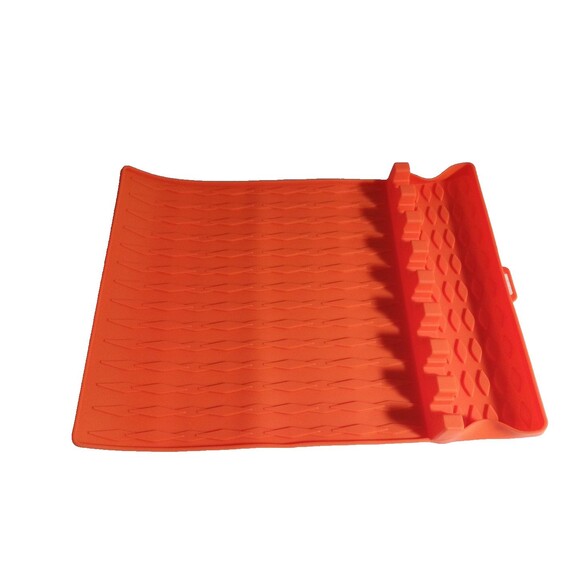 Silicone Griddle Tools Mat – Grill Side Shelf Pad with Drip Tray Heat Resistant - Picture 2 of 11
